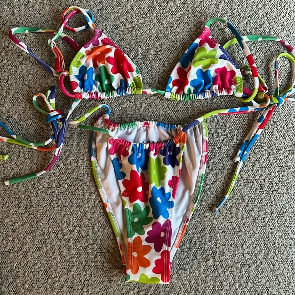 Loleia bikini floral print